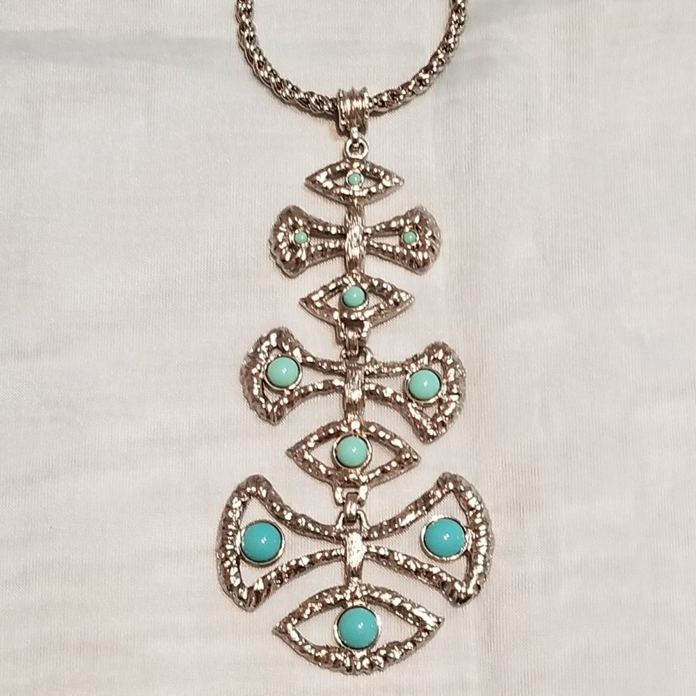 Faux Silver and Turquoise Native Necklace (Costume)
